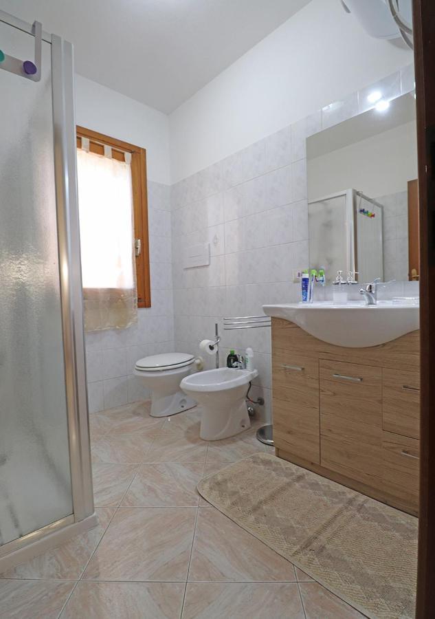 Murphy Holiday Home - Residenza Guardia Vecchia Ла Мадалена Екстериор снимка